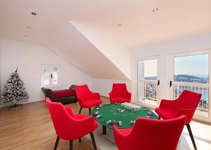 Bellevue Duplex Apartment