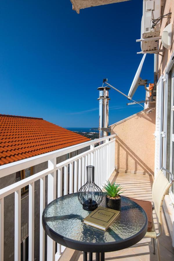 Bellevue Duplex Apartman *